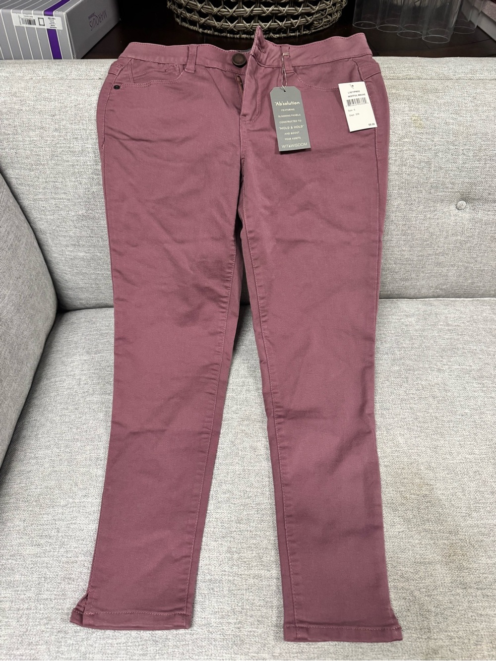 Women's Stretch Slim Jeans in Dusty Plum